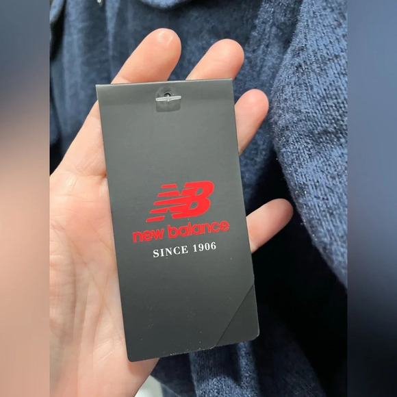 New Balance Navy and Black Full Zip Sweater Fleece Men’s Medium New with Tags - Picture 9 of 16